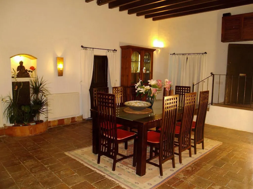 Finca Hotel La Colina Santa Eularia des Riu 2*,  İspanya
